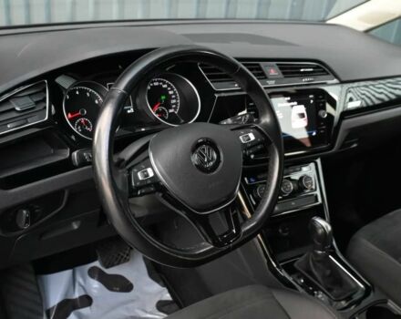 Черный Фольксваген Туран, объемом двигателя 1.8 л и пробегом 53 тыс. км за 16000 $, фото 8 на Automoto.ua