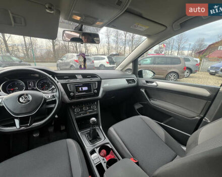 Черный Фольксваген Туран, объемом двигателя 1.6 л и пробегом 197 тыс. км за 14599 $, фото 22 на Automoto.ua