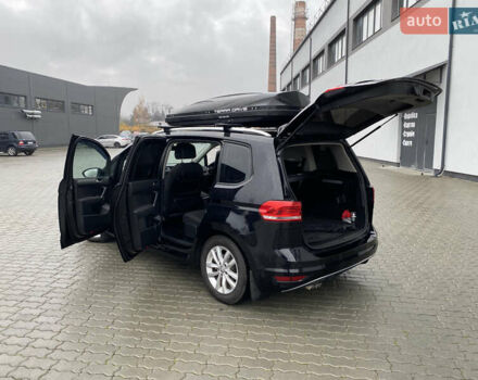 Черный Фольксваген Туран, объемом двигателя 1.97 л и пробегом 242 тыс. км за 14200 $, фото 35 на Automoto.ua