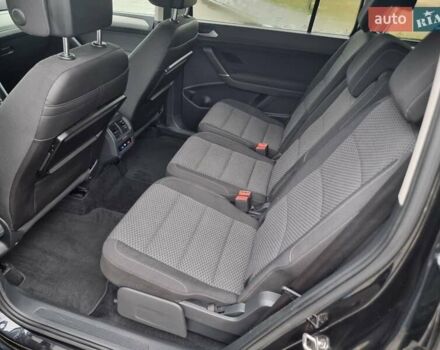 Чорний Фольксваген Туран, об'ємом двигуна 1.6 л та пробігом 207 тис. км за 15800 $, фото 28 на Automoto.ua