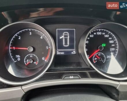Чорний Фольксваген Туран, об'ємом двигуна 1.6 л та пробігом 207 тис. км за 15800 $, фото 21 на Automoto.ua