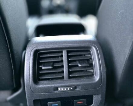 Чорний Фольксваген Туран, об'ємом двигуна 1.97 л та пробігом 240 тис. км за 14700 $, фото 25 на Automoto.ua