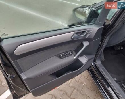 Чорний Фольксваген Туран, об'ємом двигуна 1.6 л та пробігом 207 тис. км за 15800 $, фото 16 на Automoto.ua