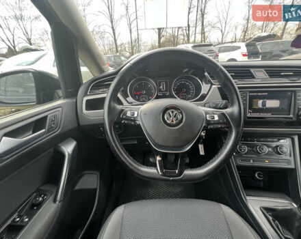 Черный Фольксваген Туран, объемом двигателя 1.6 л и пробегом 197 тыс. км за 14599 $, фото 18 на Automoto.ua