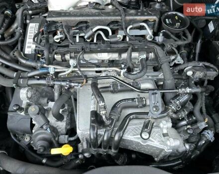 Чорний Фольксваген Туран, об'ємом двигуна 1.97 л та пробігом 240 тис. км за 14700 $, фото 15 на Automoto.ua