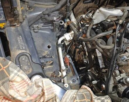 Черный Фольксваген Туран, объемом двигателя 1.6 л и пробегом 162 тыс. км за 16650 $, фото 35 на Automoto.ua