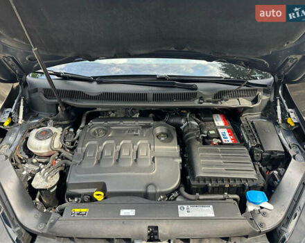 Чорний Фольксваген Туран, об'ємом двигуна 1.97 л та пробігом 260 тис. км за 18000 $, фото 27 на Automoto.ua