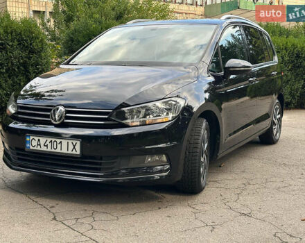 Чорний Фольксваген Туран, об'ємом двигуна 1.97 л та пробігом 260 тис. км за 18000 $, фото 2 на Automoto.ua