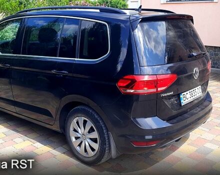 Черный Фольксваген Туран, объемом двигателя 2 л и пробегом 284 тыс. км за 17500 $, фото 3 на Automoto.ua