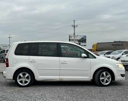 Черный Фольксваген Туран, объемом двигателя 2 л и пробегом 197 тыс. км за 6490 $, фото 9 на Automoto.ua