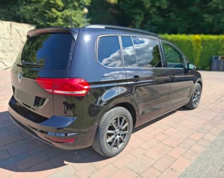 Черный Фольксваген Туран, объемом двигателя 2 л и пробегом 40 тыс. км за 7500 $, фото 3 на Automoto.ua