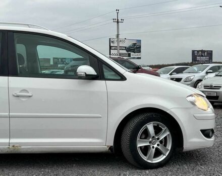 Черный Фольксваген Туран, объемом двигателя 2 л и пробегом 197 тыс. км за 6490 $, фото 10 на Automoto.ua