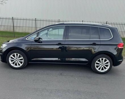 Чорний Фольксваген Туран, об'ємом двигуна 2 л та пробігом 38 тис. км за 12500 $, фото 3 на Automoto.ua