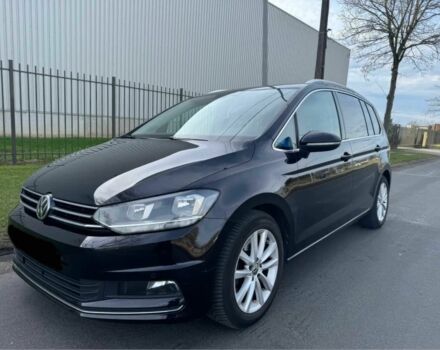 Черный Фольксваген Туран, объемом двигателя 2 л и пробегом 35 тыс. км за 6700 $, фото 2 на Automoto.ua