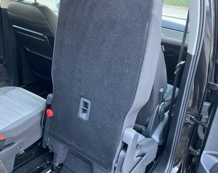 Черный Фольксваген Туран, объемом двигателя 2 л и пробегом 183 тыс. км за 16999 $, фото 26 на Automoto.ua