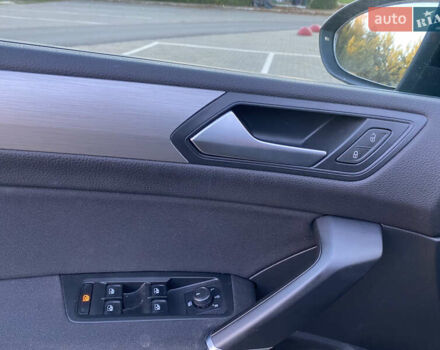 Черный Фольксваген Туран, объемом двигателя 2 л и пробегом 183 тыс. км за 16999 $, фото 17 на Automoto.ua