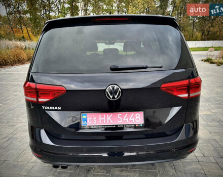Черный Фольксваген Туран, объемом двигателя 1.97 л и пробегом 225 тыс. км за 17950 $, фото 3 на Automoto.ua