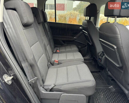 Черный Фольксваген Туран, объемом двигателя 1.97 л и пробегом 225 тыс. км за 17950 $, фото 22 на Automoto.ua