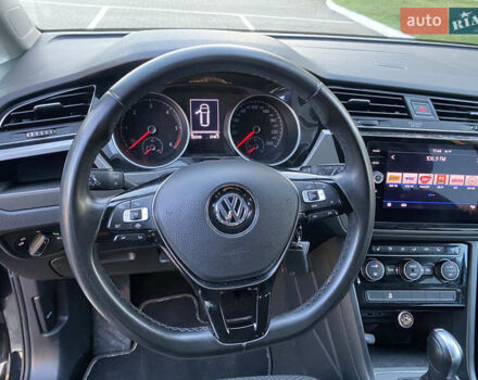 Черный Фольксваген Туран, объемом двигателя 2 л и пробегом 183 тыс. км за 16999 $, фото 20 на Automoto.ua