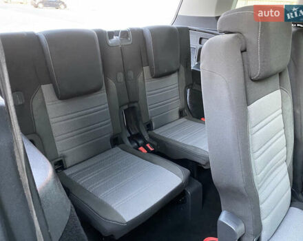 Черный Фольксваген Туран, объемом двигателя 2 л и пробегом 183 тыс. км за 16999 $, фото 25 на Automoto.ua