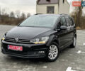 Черный Фольксваген Туран, объемом двигателя 1.97 л и пробегом 207 тыс. км за 20000 $, фото 1 на Automoto.ua