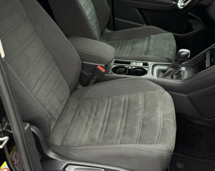 Черный Фольксваген Туран, объемом двигателя 2 л и пробегом 188 тыс. км за 22300 $, фото 23 на Automoto.ua