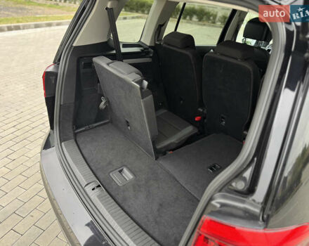 Черный Фольксваген Туран, объемом двигателя 2 л и пробегом 188 тыс. км за 22300 $, фото 6 на Automoto.ua