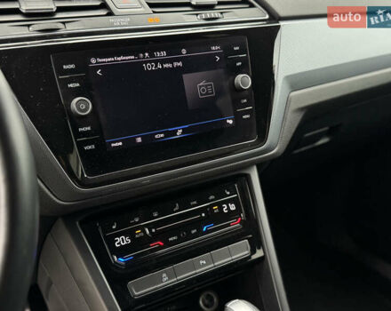 Черный Фольксваген Туран, объемом двигателя 2 л и пробегом 188 тыс. км за 22300 $, фото 14 на Automoto.ua