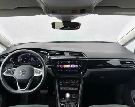 Чорний Фольксваген Туран, об'ємом двигуна 2 л та пробігом 15 тис. км за 10000 $, фото 9 на Automoto.ua