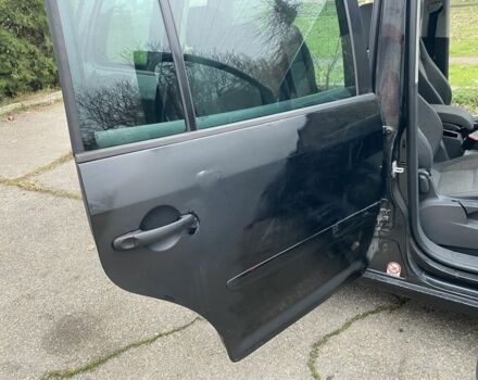 Чорний Фольксваген Туран, об'ємом двигуна 2 л та пробігом 383 тис. км за 3500 $, фото 14 на Automoto.ua