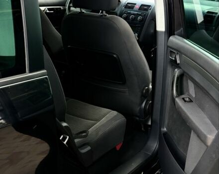 Чорний Фольксваген Туран, об'ємом двигуна 1.6 л та пробігом 190 тис. км за 5700 $, фото 11 на Automoto.ua