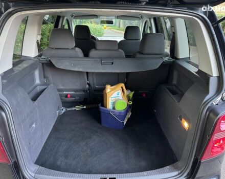 Чорний Фольксваген Туран, об'ємом двигуна 1.4 л та пробігом 260 тис. км за 7790 $, фото 16 на Automoto.ua