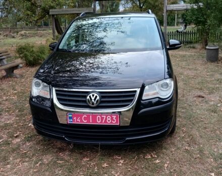 Черный Фольксваген Туран, объемом двигателя 1.6 л и пробегом 248 тыс. км за 8299 $, фото 2 на Automoto.ua