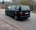 Черный Фольксваген Туран, объемом двигателя 1.6 л и пробегом 250 тыс. км за 7999 $, фото 6 на Automoto.ua