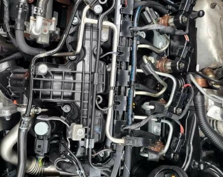 Черный Фольксваген Туран, объемом двигателя 1.6 л и пробегом 204 тыс. км за 11950 $, фото 22 на Automoto.ua