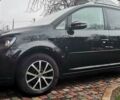 Черный Фольксваген Туран, объемом двигателя 1.6 л и пробегом 211 тыс. км за 12950 $, фото 1 на Automoto.ua