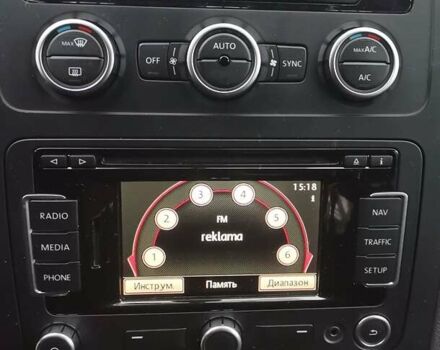 Черный Фольксваген Туран, объемом двигателя 1.6 л и пробегом 211 тыс. км за 12950 $, фото 10 на Automoto.ua