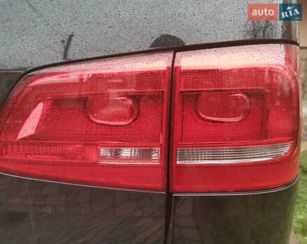 Черный Фольксваген Туран, объемом двигателя 1.6 л и пробегом 211 тыс. км за 12950 $, фото 6 на Automoto.ua