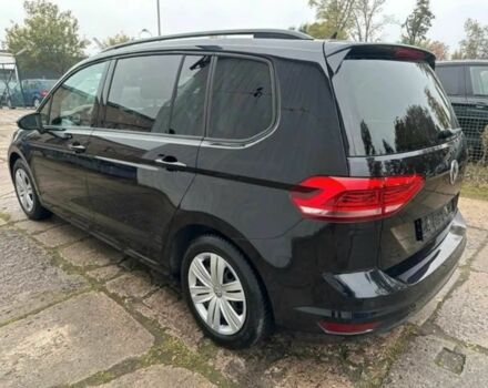 Черный Фольксваген Туран, объемом двигателя 1.4 л и пробегом 72 тыс. км за 5600 $, фото 3 на Automoto.ua