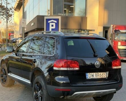 Черный Фольксваген Туран, объемом двигателя 3 л и пробегом 225 тыс. км за 3200 $, фото 4 на Automoto.ua