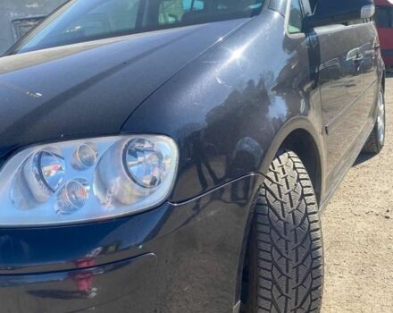 Черный Фольксваген Туран, объемом двигателя 2 л и пробегом 3 тыс. км за 5500 $, фото 3 на Automoto.ua