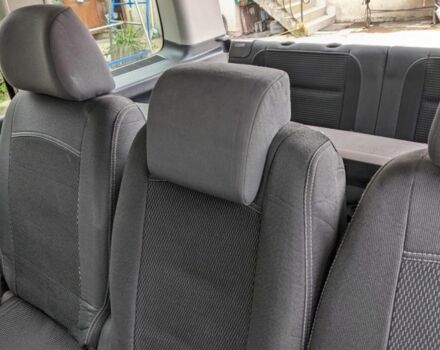 Черный Фольксваген Туран, объемом двигателя 0 л и пробегом 257 тыс. км за 7825 $, фото 3 на Automoto.ua