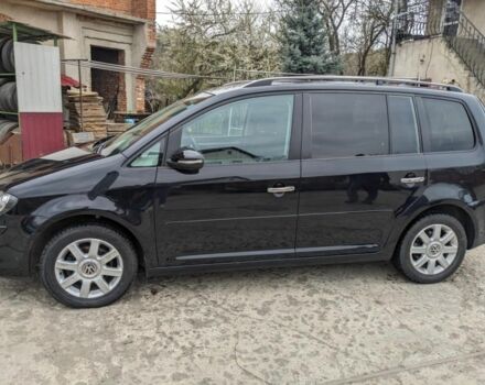 Черный Фольксваген Туран, объемом двигателя 0 л и пробегом 257 тыс. км за 7825 $, фото 4 на Automoto.ua