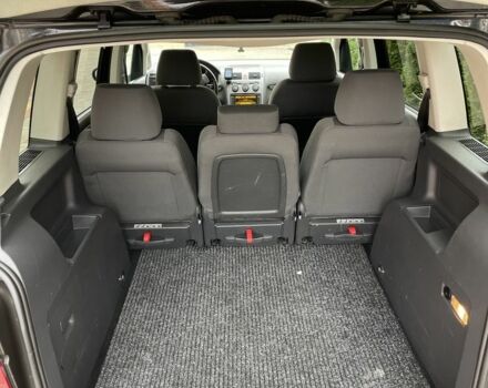 Чорний Фольксваген Туран, об'ємом двигуна 2 л та пробігом 205 тис. км за 7800 $, фото 13 на Automoto.ua