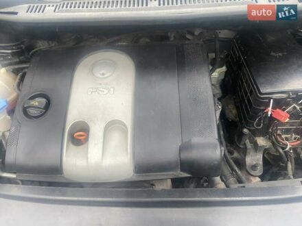 Черный Фольксваген Туран, объемом двигателя 1.6 л и пробегом 360 тыс. км за 5300 $, фото 1 на Automoto.ua