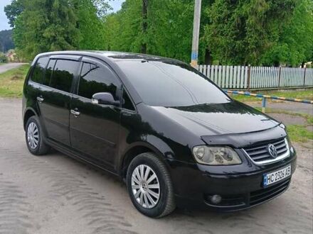 Фольксваген Туран 2003 в Дрогобыче на Automoto.ua Черный Фольксваген Туран, объемом двигателя 1.6 л и пробегом 232 тыс. км за 4900 $, фото 1 на Automoto.ua