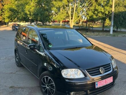 Фольксваген Туран 2003 у Хороле на Automoto.ua Чорний Фольксваген Туран, об'ємом двигуна 0 л та пробігом 170 тис. км за 6100 $, фото 1 на Automoto.ua