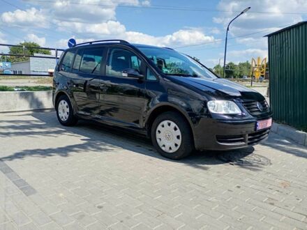 Фольксваген Туран 2005 в Корсунь-Шевченковском на Automoto.ua Черный Фольксваген Туран, объемом двигателя 1.6 л и пробегом 218 тыс. км за 6400 $, фото 1 на Automoto.ua