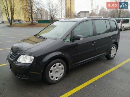 Фольксваген Туран 2005 в Чернигове на Automoto.ua Черный Фольксваген Туран, объемом двигателя 1.6 л и пробегом 308 тыс. км за 6000 $, фото 1 на Automoto.ua