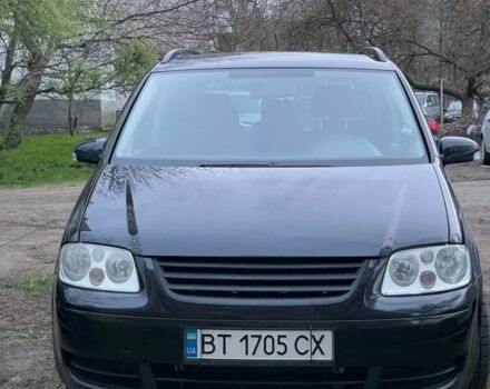 Фольксваген Туран 2005 в Николаеве на Automoto.ua Черный Фольксваген Туран, объемом двигателя 2 л и пробегом 280 тыс. км за 6400 $, фото 1 на Automoto.ua